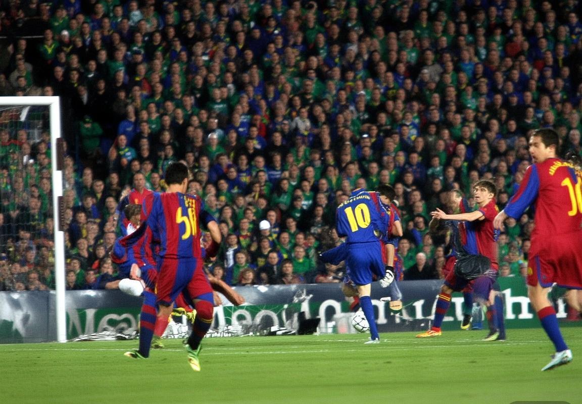 2008欧冠半决赛：梅西头球破僵局 巴萨诺坎普逆袭切尔西(图3)