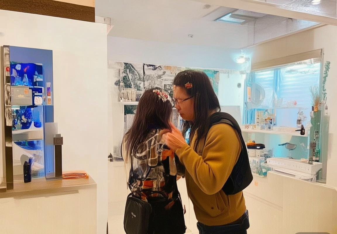 欧冠半决赛首回合：巴萨利物浦巅峰对决战报回顾(图1)